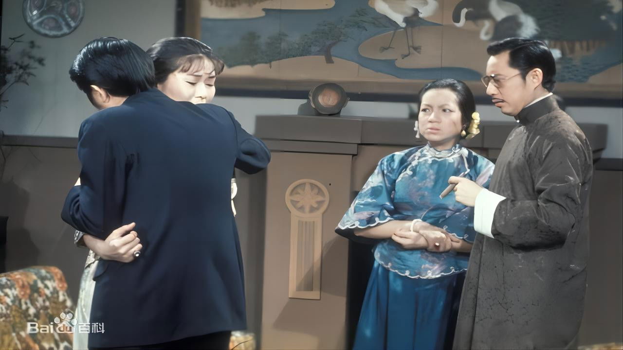 Backdrop for 啼笑因缘