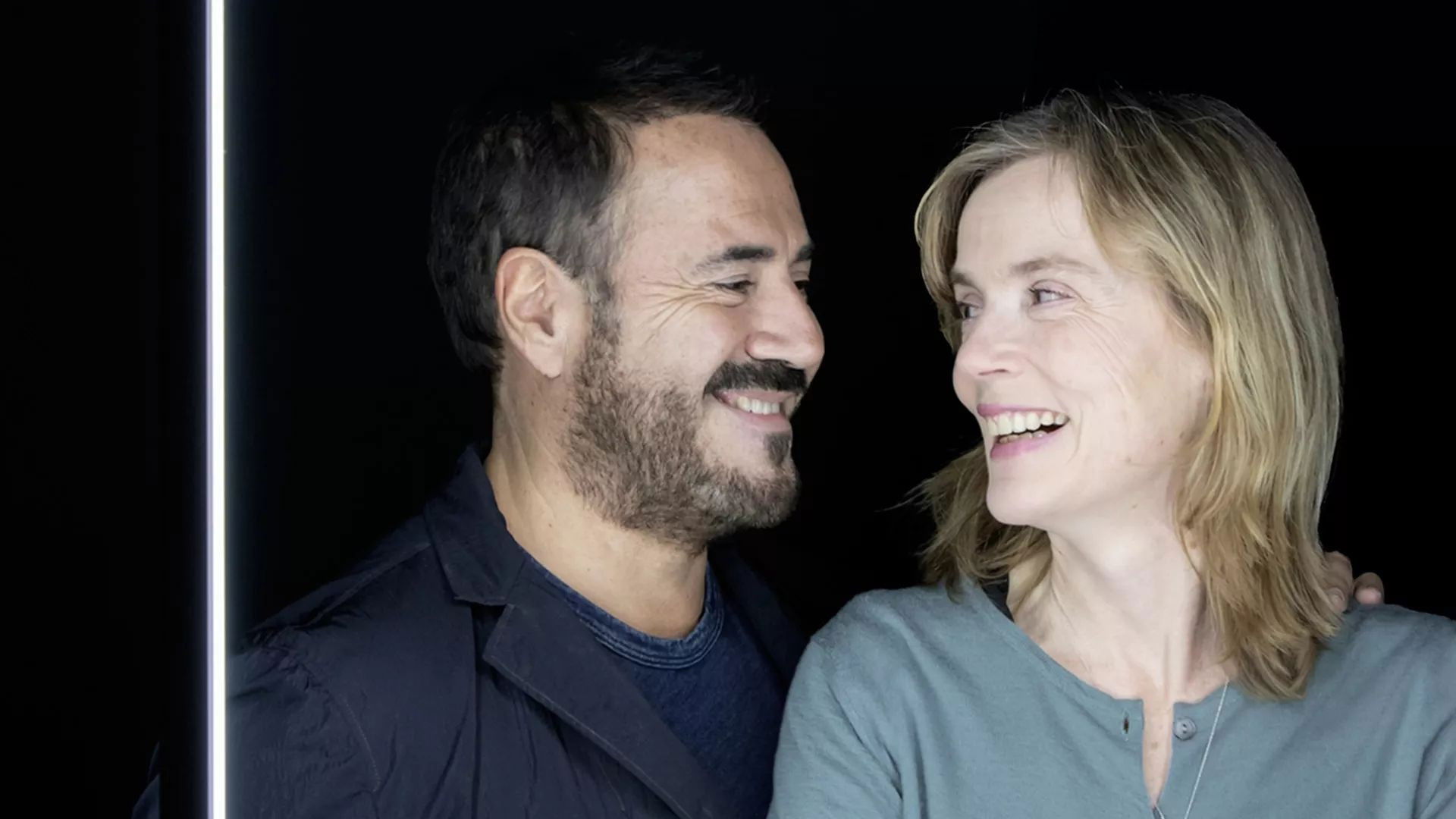 Backdrop for Biographie - Un jeu