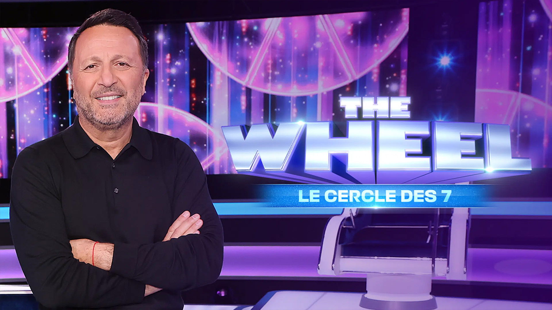 Backdrop for The Wheel, le cercle des 7