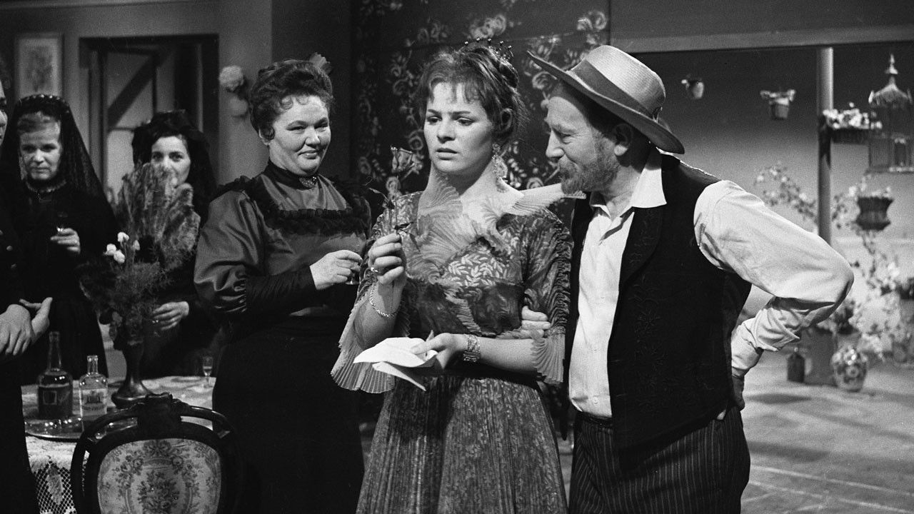 Backdrop for Neprovdaná paní Rosita