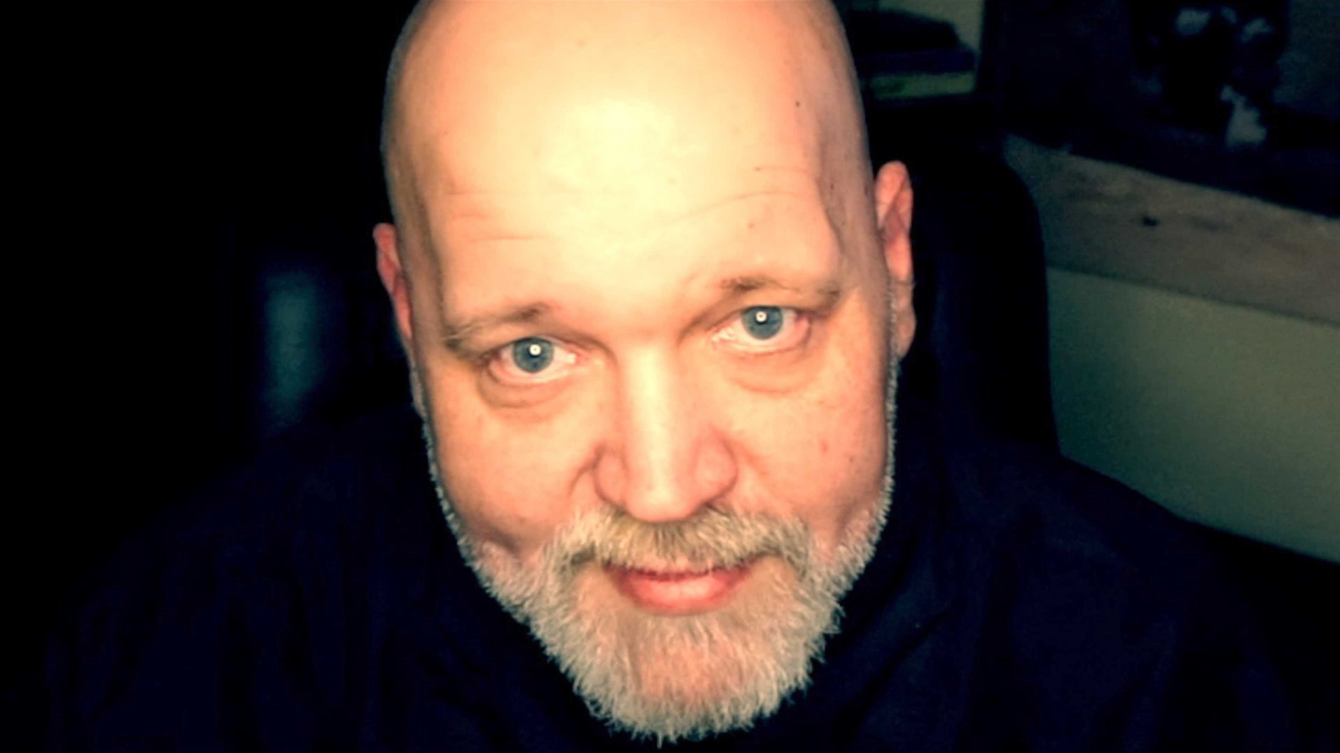 Backdrop for 74 Minutes