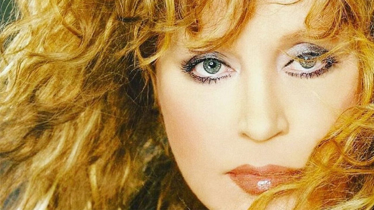 Backdrop for Alla Pugacheva: Dreams of Love