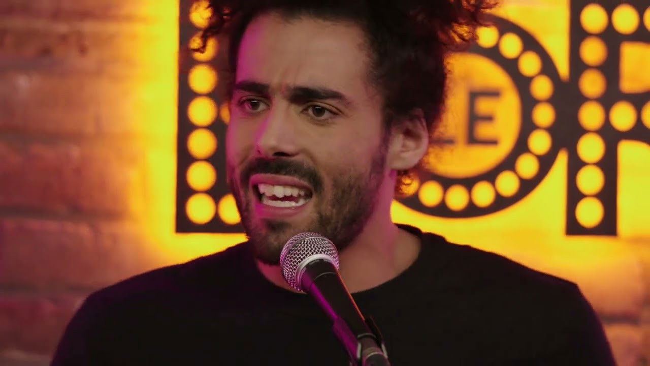 Backdrop for Adib Alkhalidey: Ingénu au Bordel