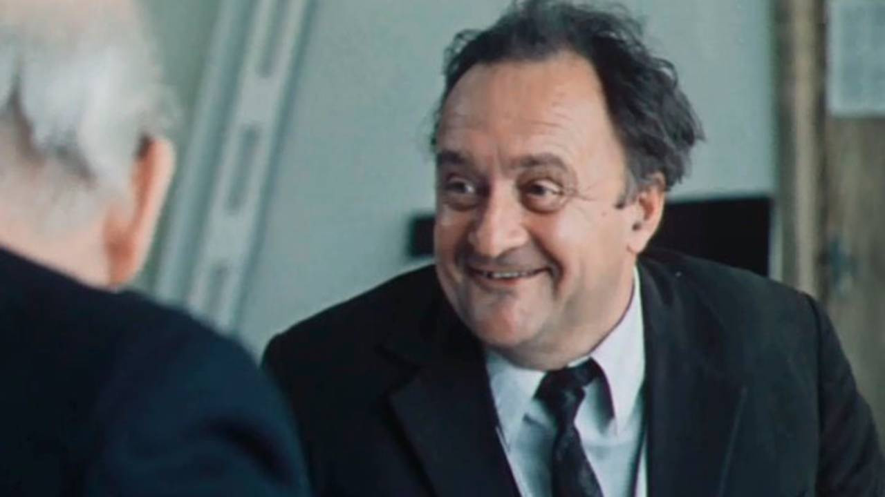 Backdrop for The House is Being Built