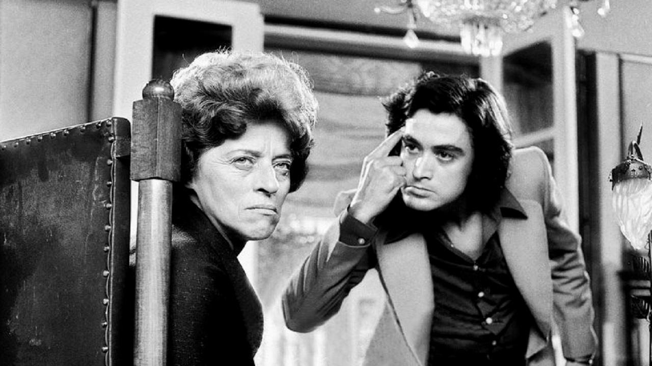 Backdrop for Η Αμαρτία Της Ομορφιάς