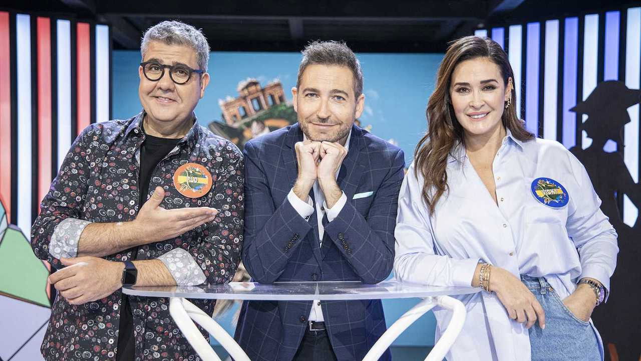 Backdrop for Typical Spanish