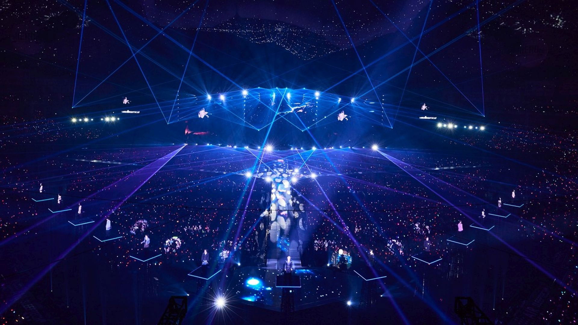 Backdrop for to HEROes 〜TOBE 1st Super Live〜 SPECIAL EDITION