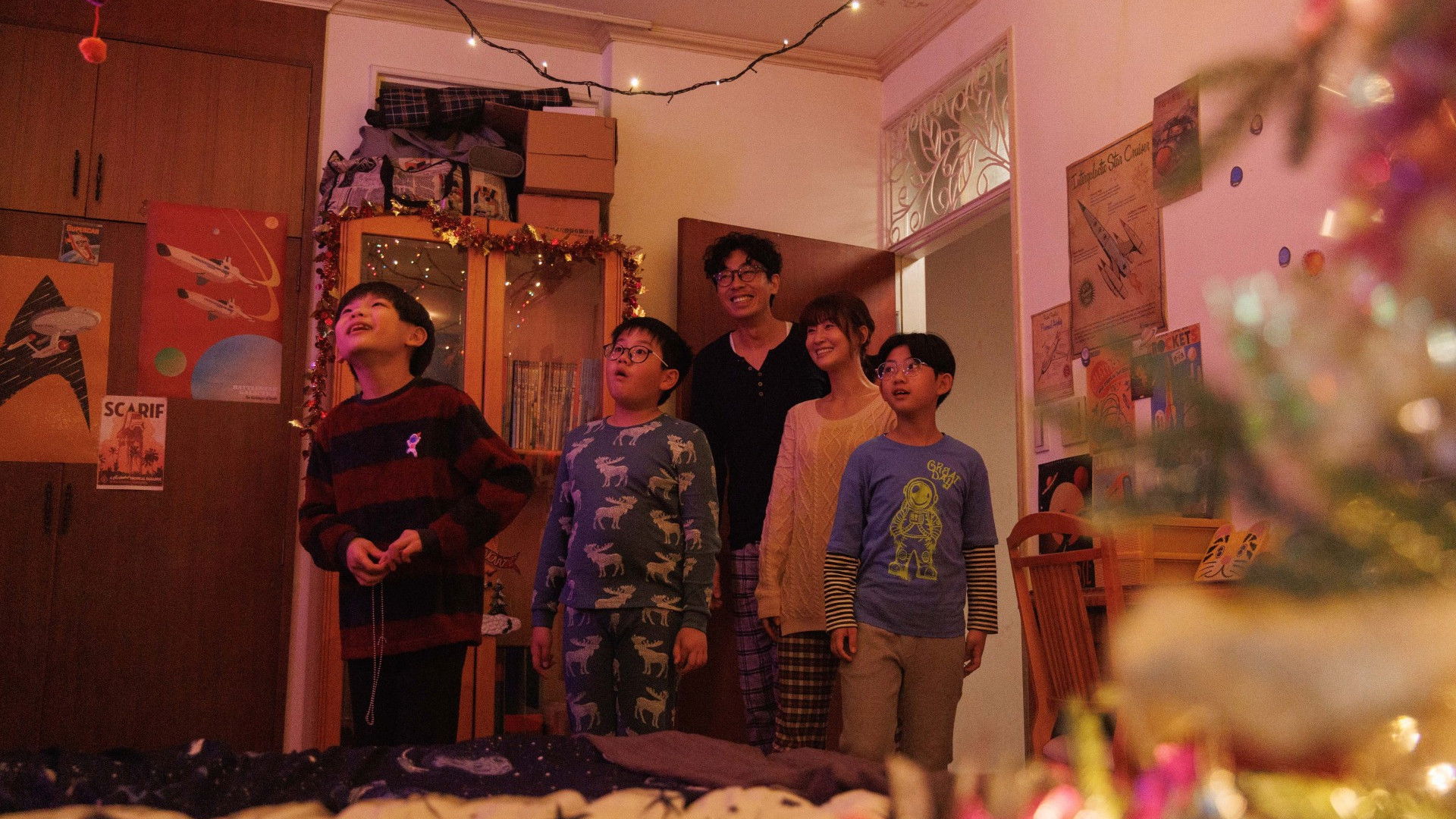 Backdrop for The Miracle on Christmas Eve