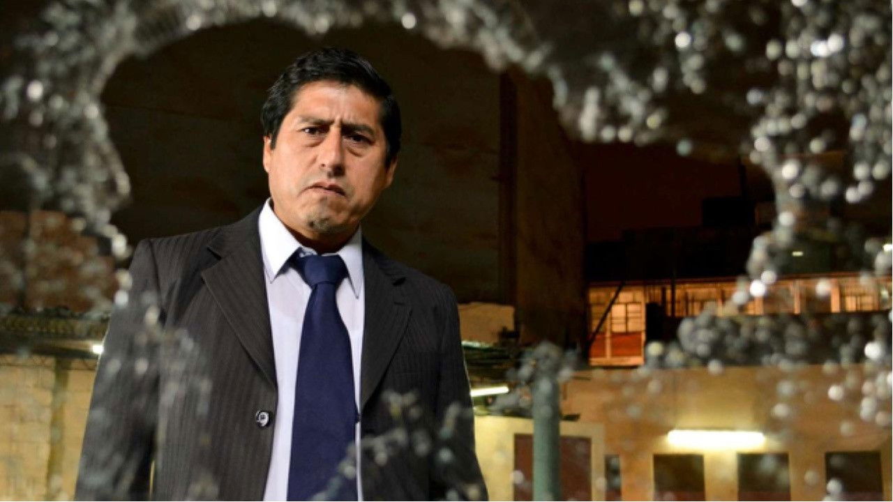 Backdrop for El mudo