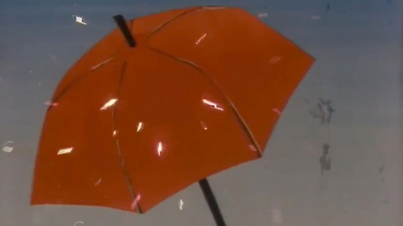 Backdrop for Chiếc ô đỏ