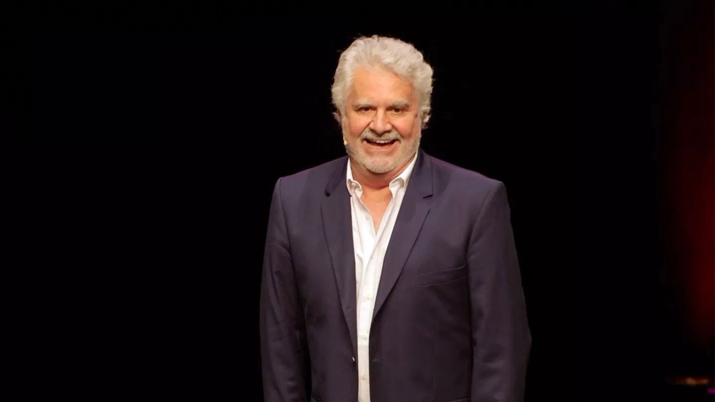 Backdrop for Roland Magdane : Les plus grands sketchs