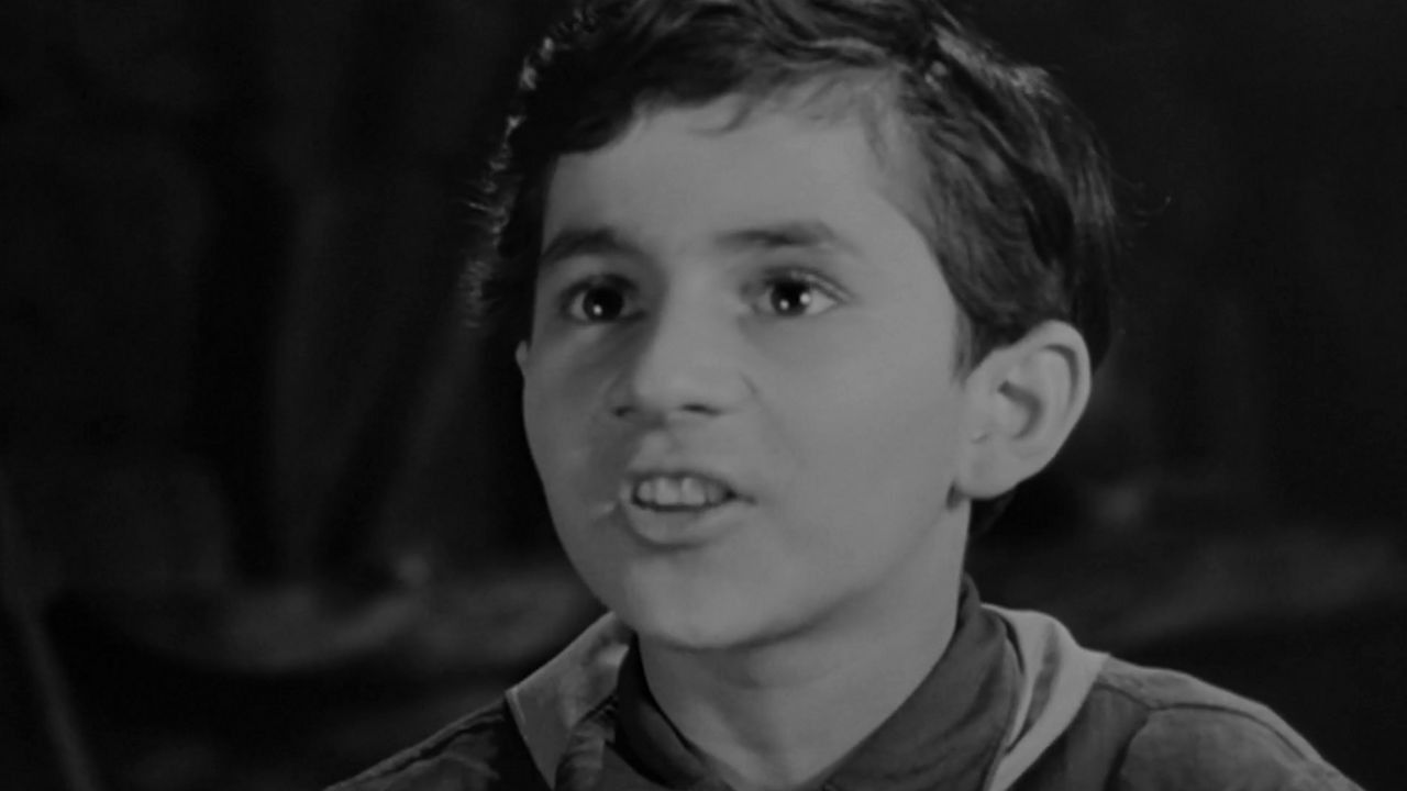 Backdrop for Triangle