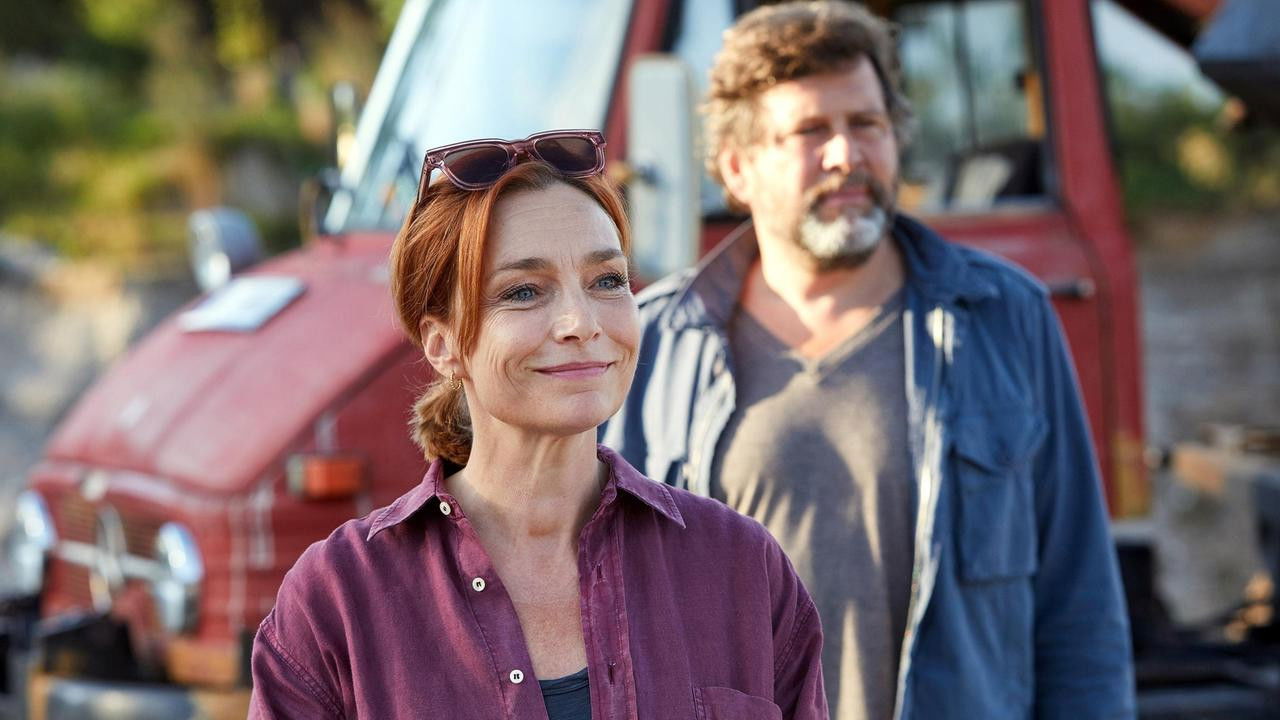 Backdrop for Zimmer mit Stall - Schwiegermutter im Anflug