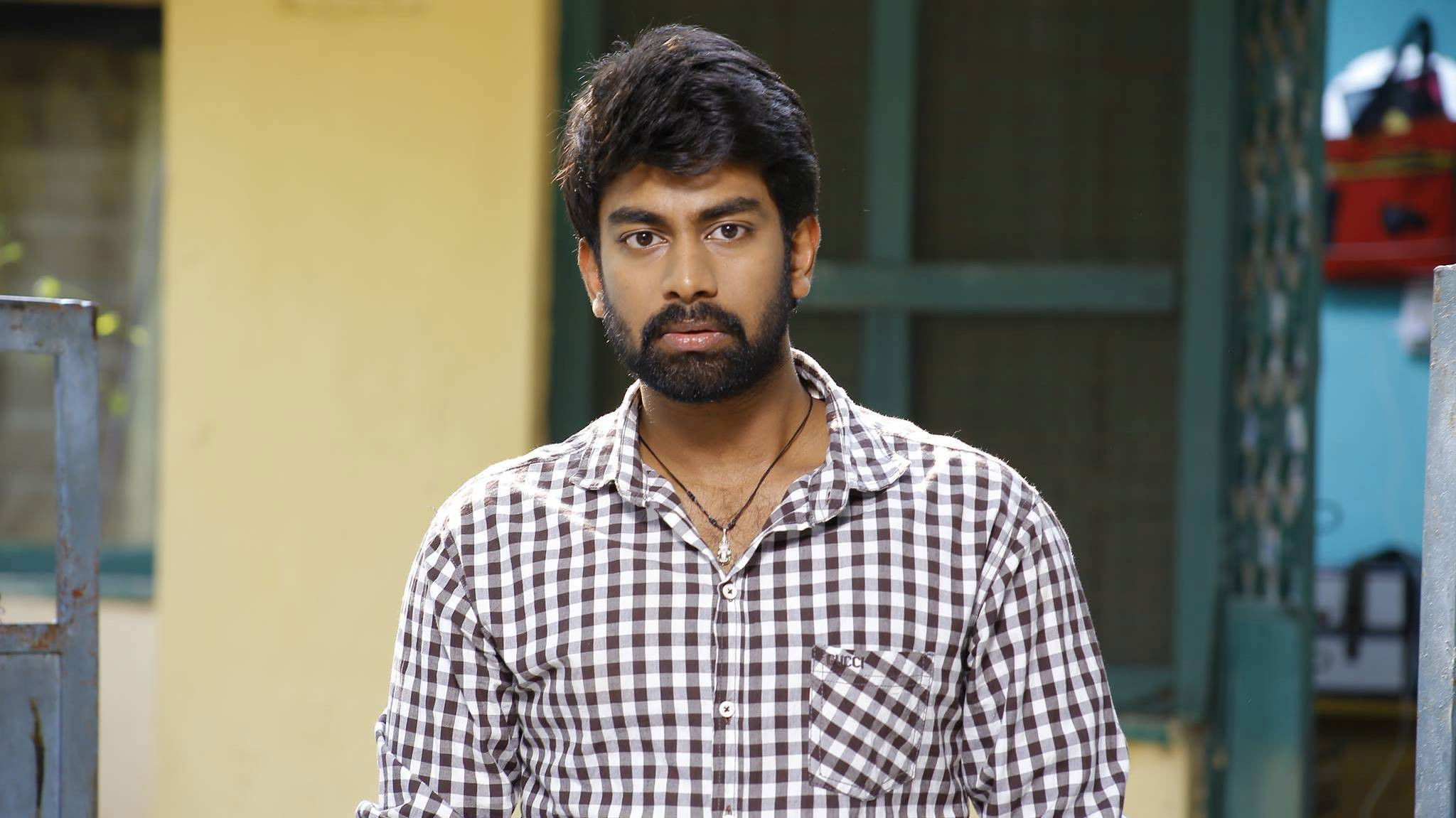 Backdrop for London Babulu