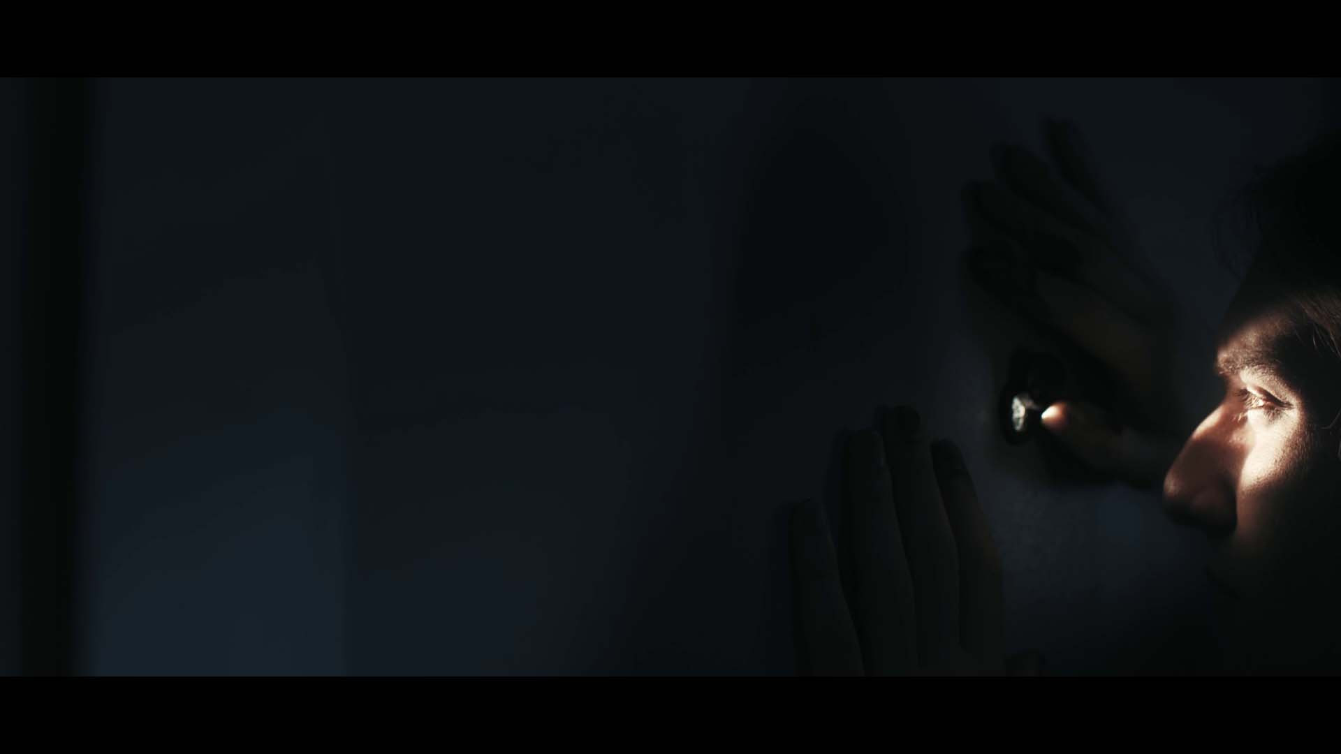 Backdrop for Hikikomori