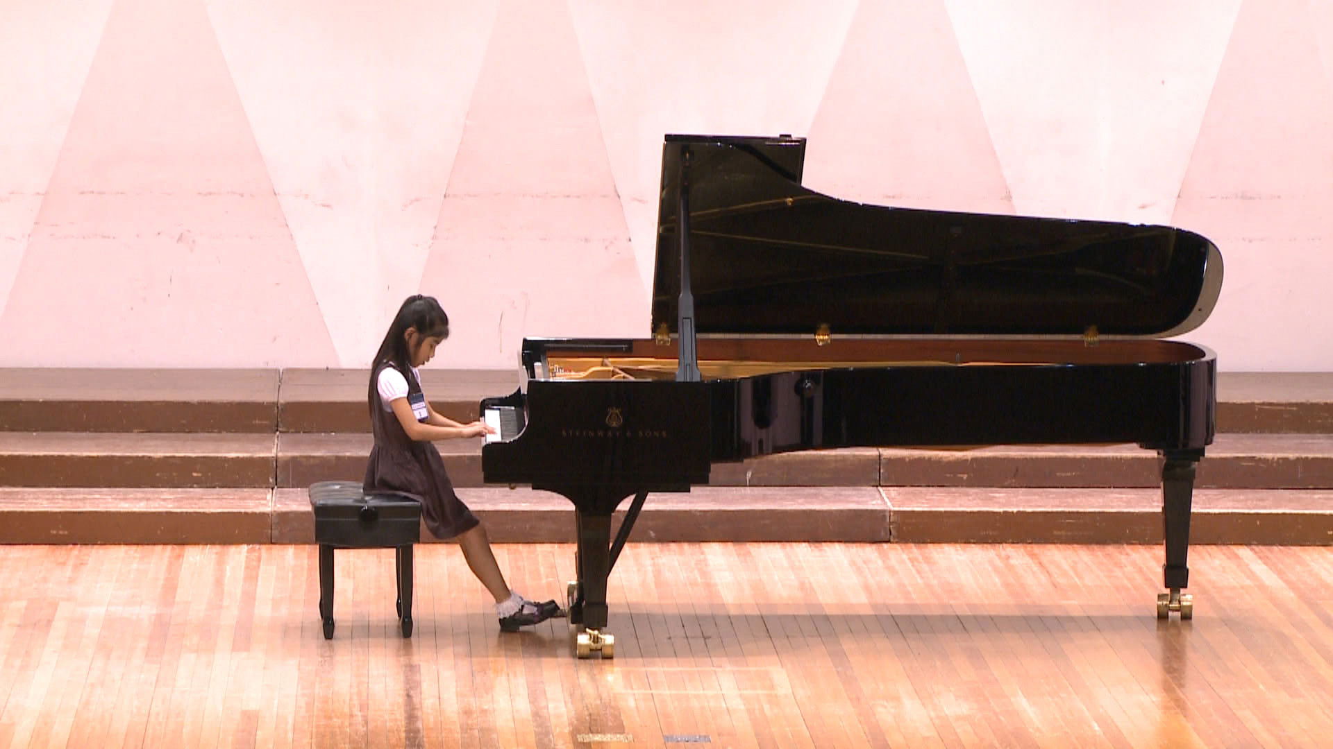 Backdrop for Miracles on the Piano