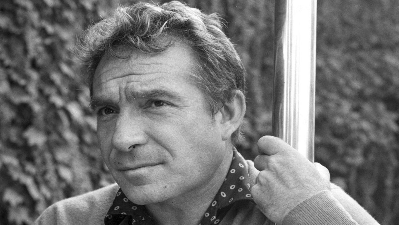 Backdrop for FBI – Francesco Bertolazzi investigatore