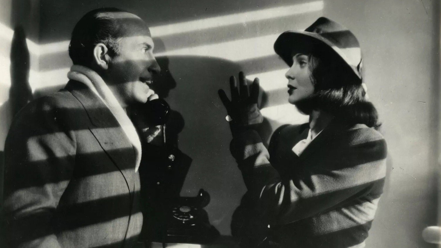 Backdrop for Mille lire al mese