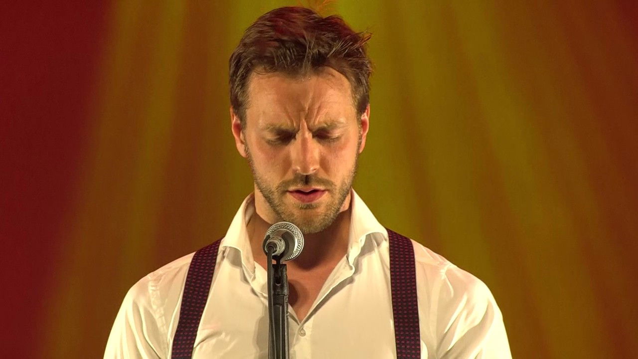 Backdrop for Guga Baul - Radio Guga (Theatertour)