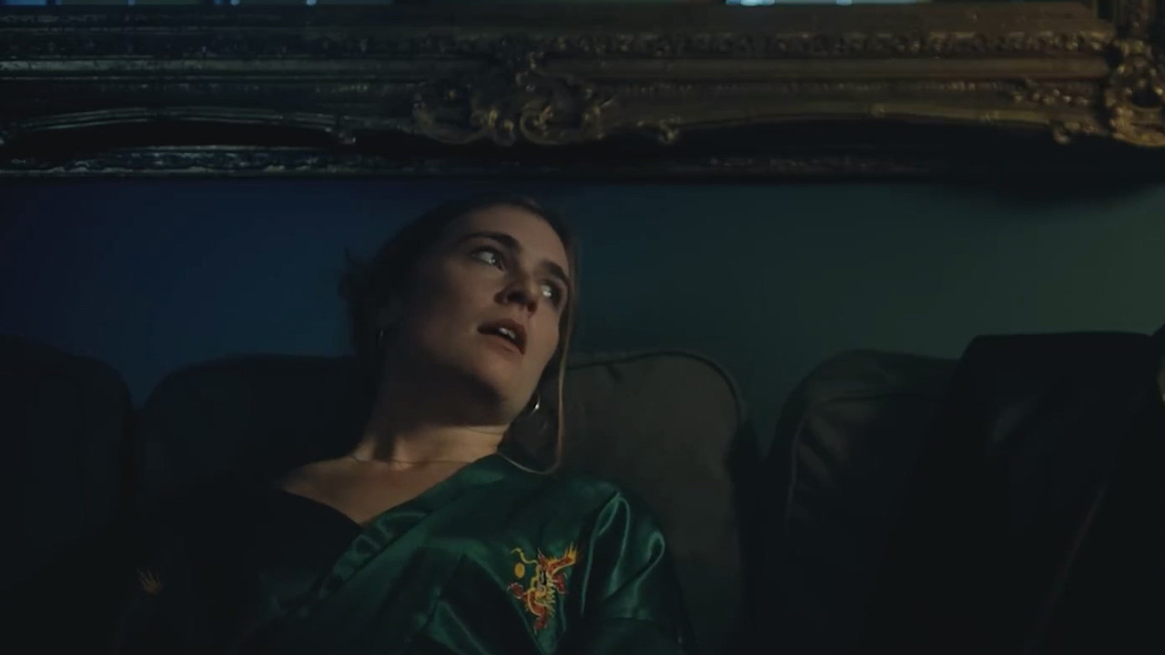 Backdrop for Peaches and Scream