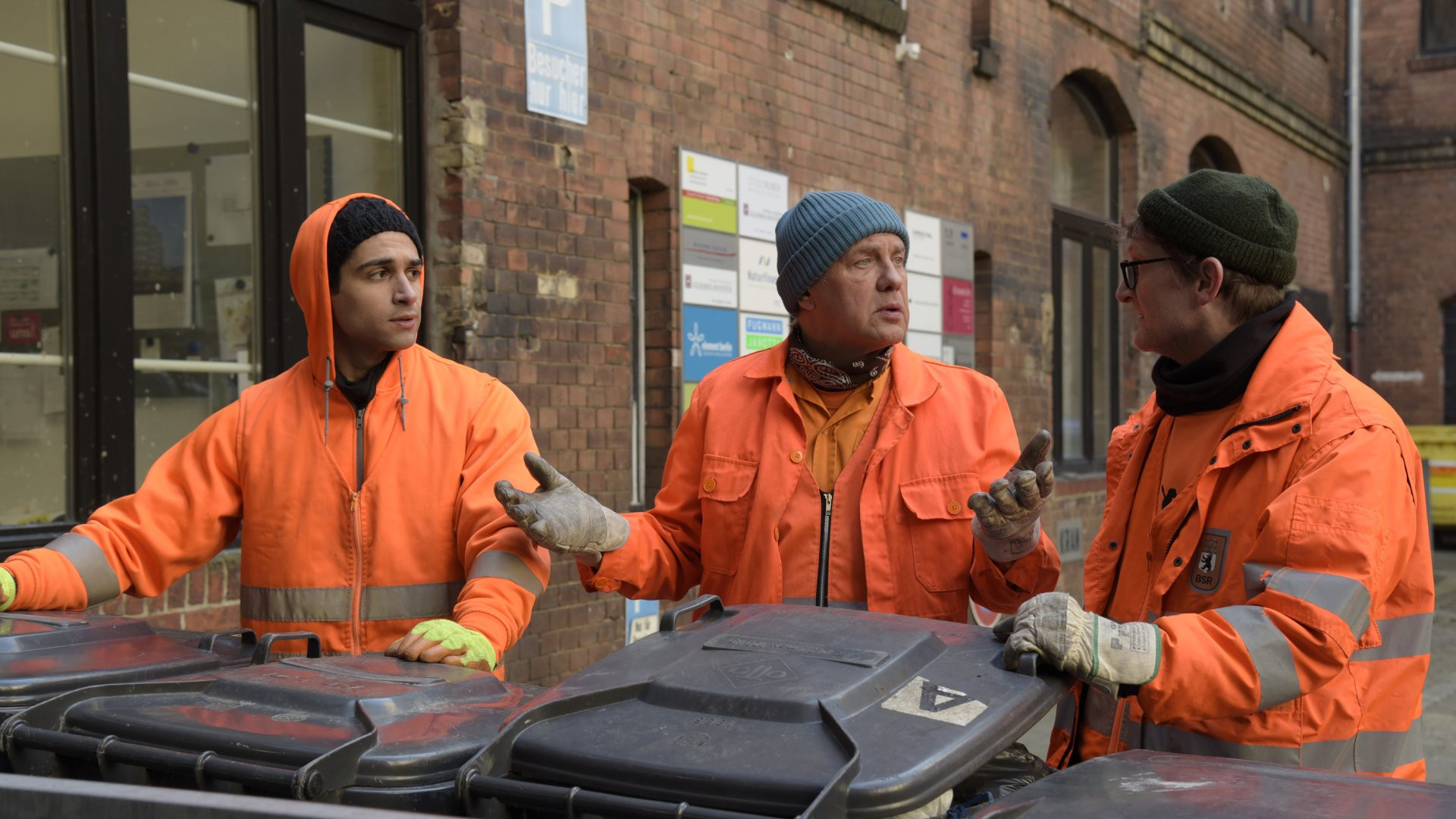 Backdrop for Die Drei von der Müllabfuhr - Dörte muss weg