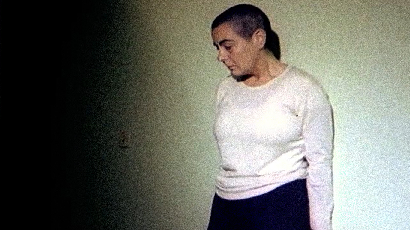 Backdrop for Gün Ortasında Karanlık