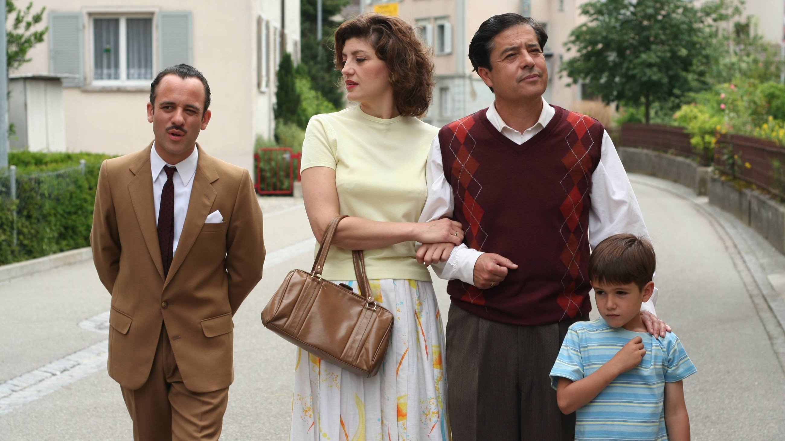 Backdrop for Crossing Borders