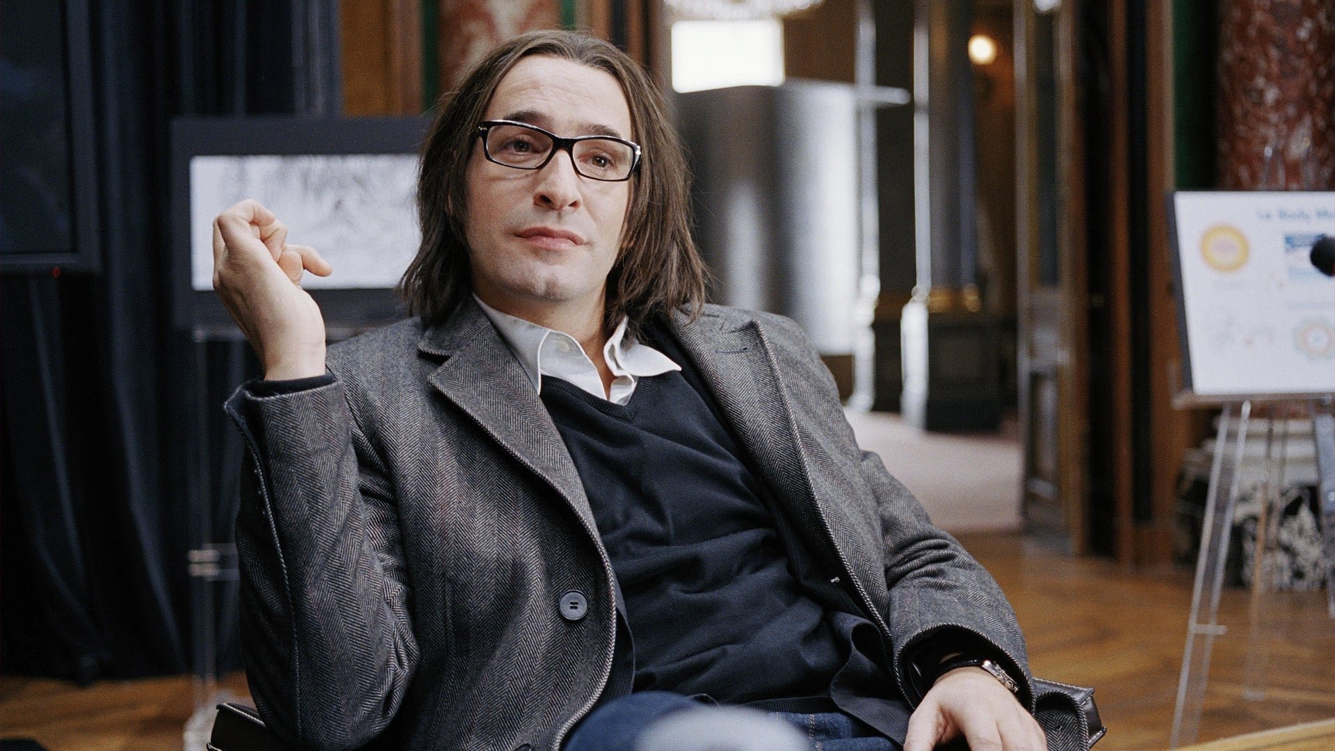 Backdrop for 99 Francs