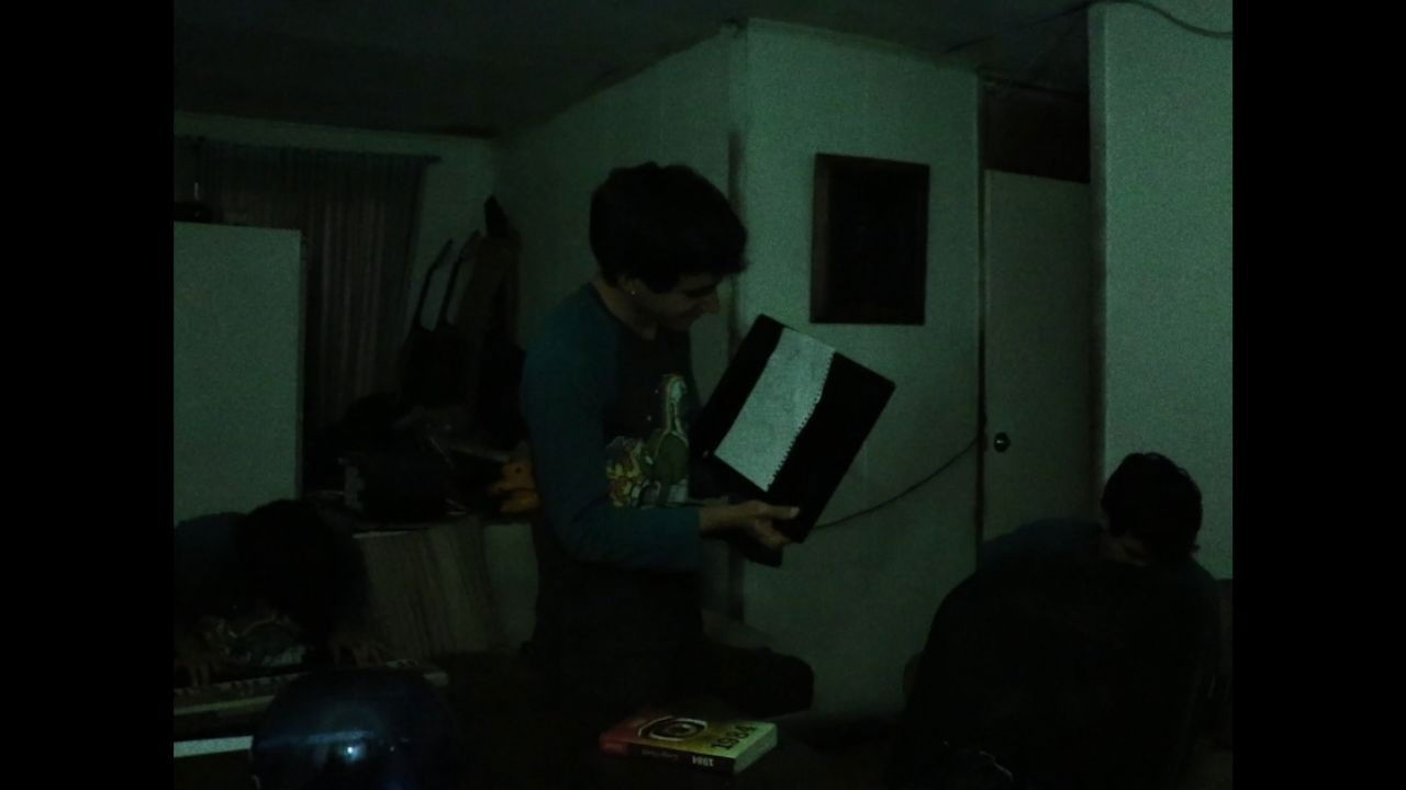 Backdrop for NADIE ESTA