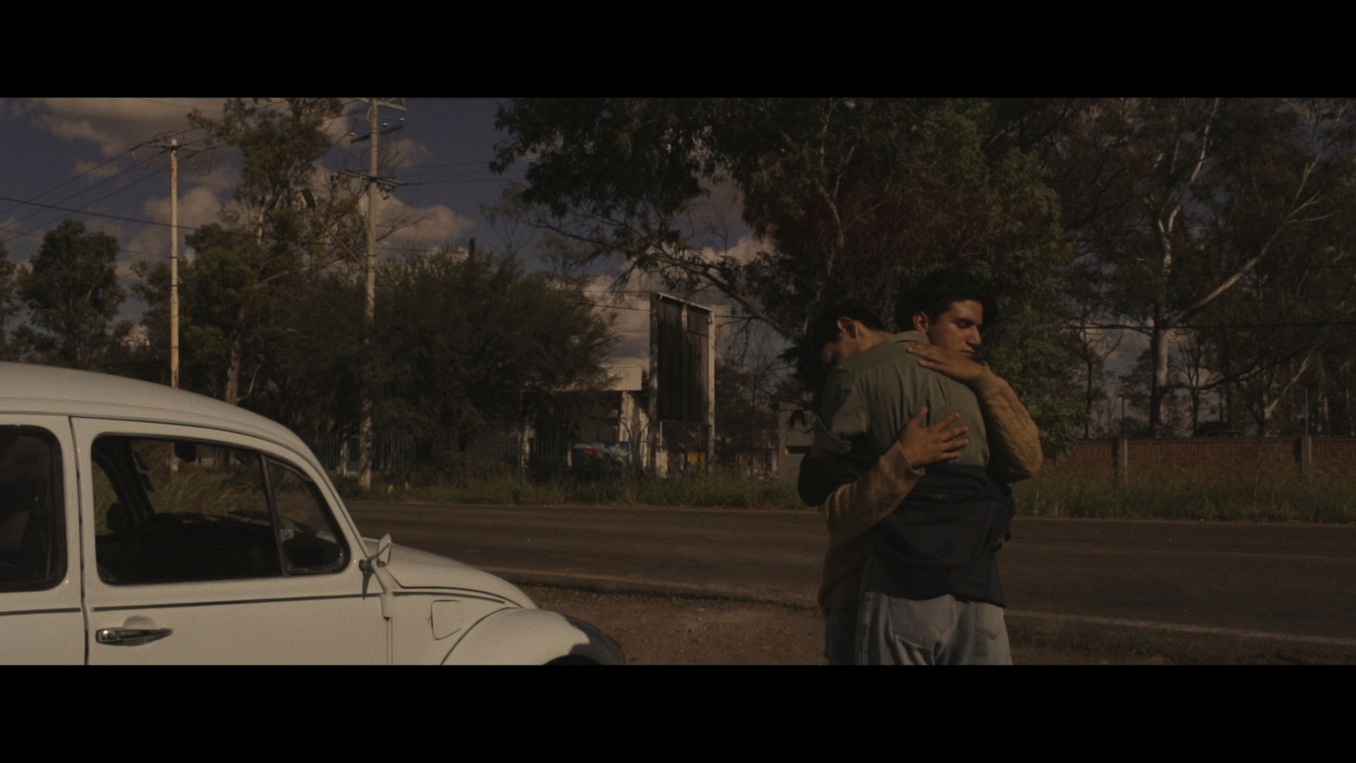 Backdrop for FUERA DEL MUNDO