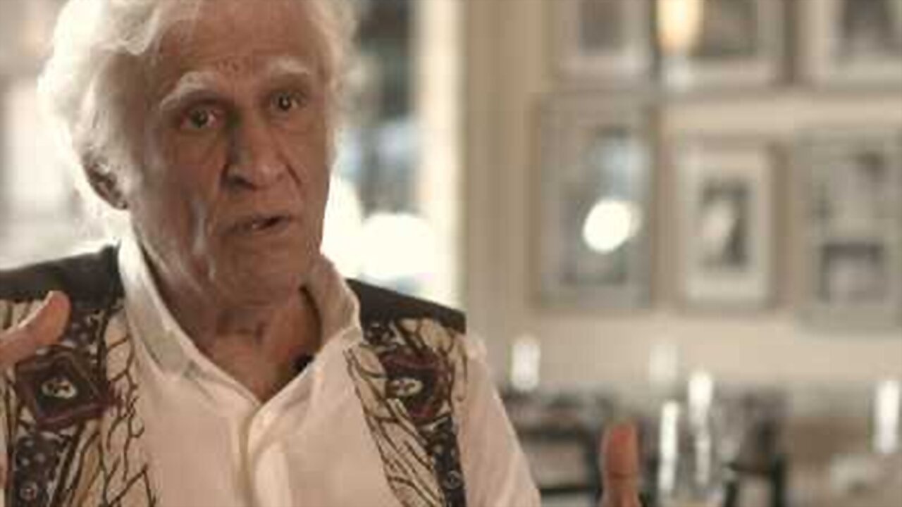 Backdrop for Ziraldo - Lifelong work of art crying for help