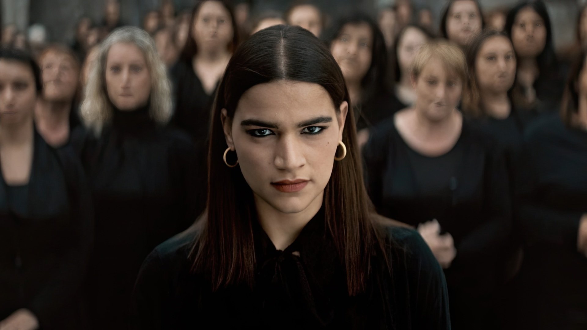 Backdrop for Una Femmina: The Code of Silence