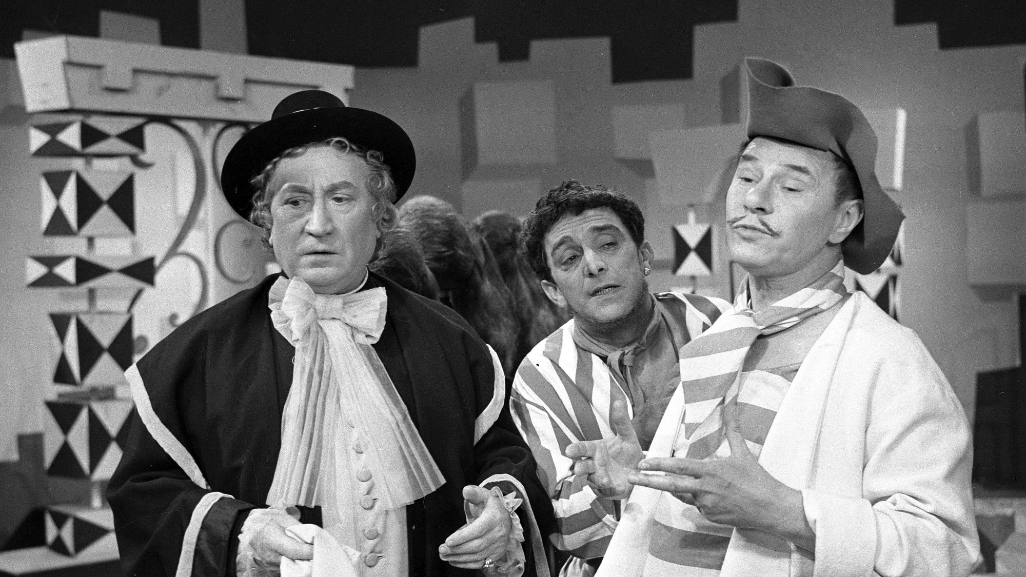 Backdrop for Šibalství Scapinova