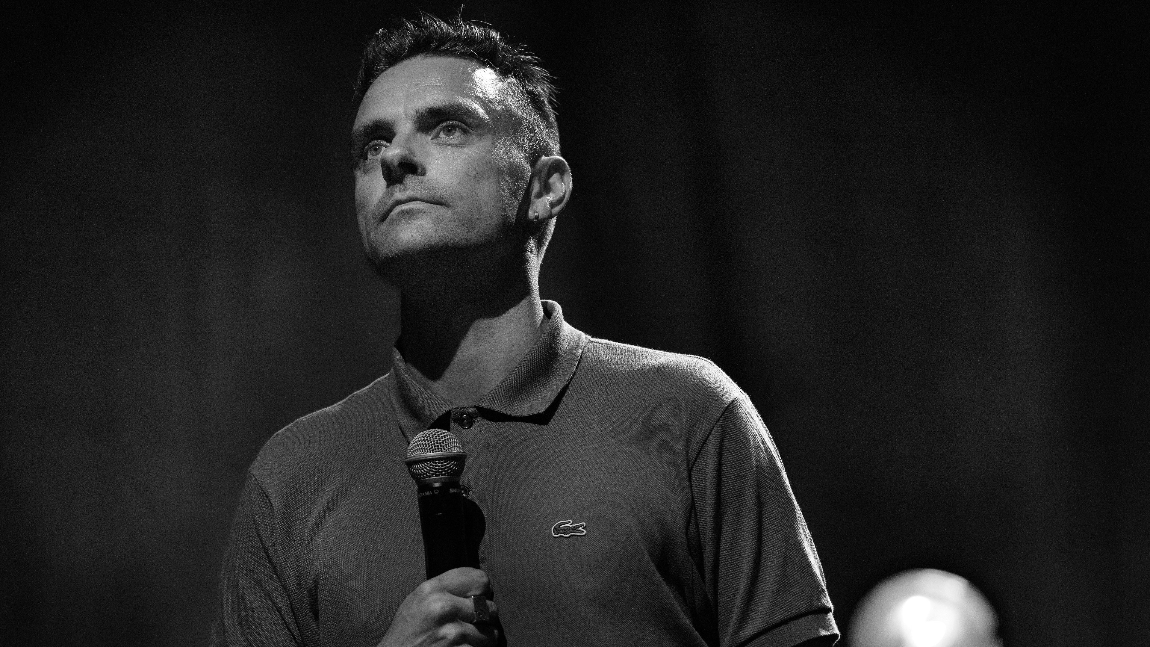 Backdrop for Simon Kvamm: Vandmand