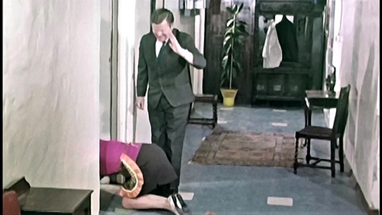 Backdrop for Eddie in August