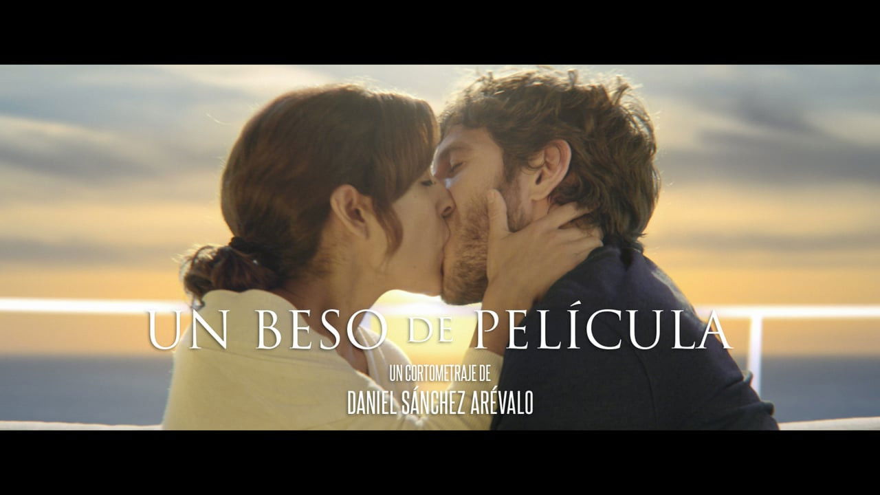 Backdrop for Un beso de película
