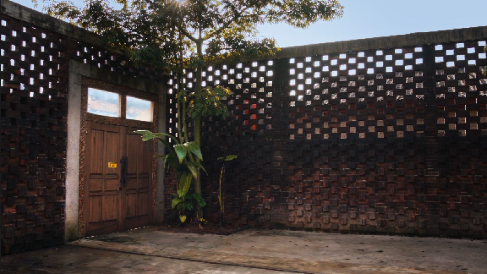 Backdrop for Jangan Sampai Lepas!