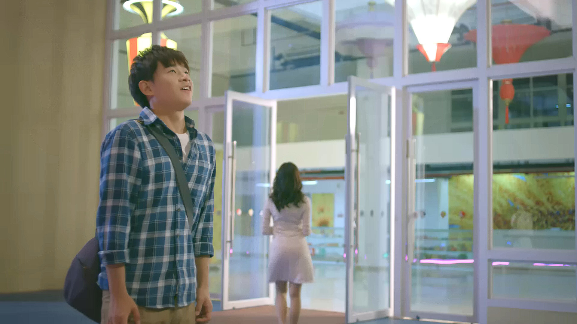 Backdrop for 极品前任