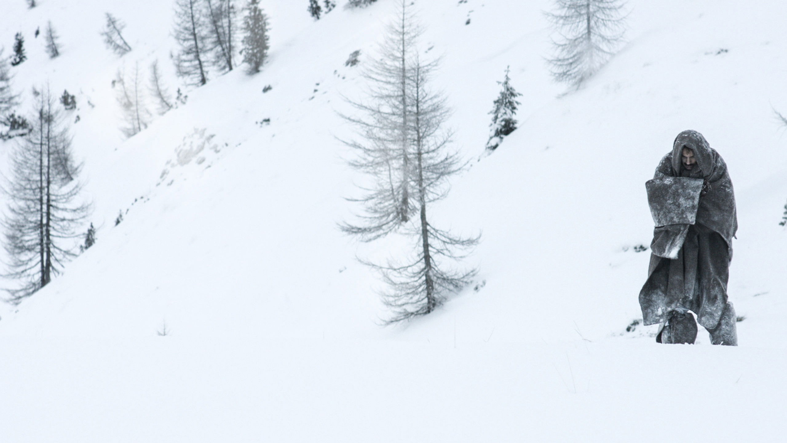 Backdrop for Oltre il confine - La storia di Ettore Castiglioni