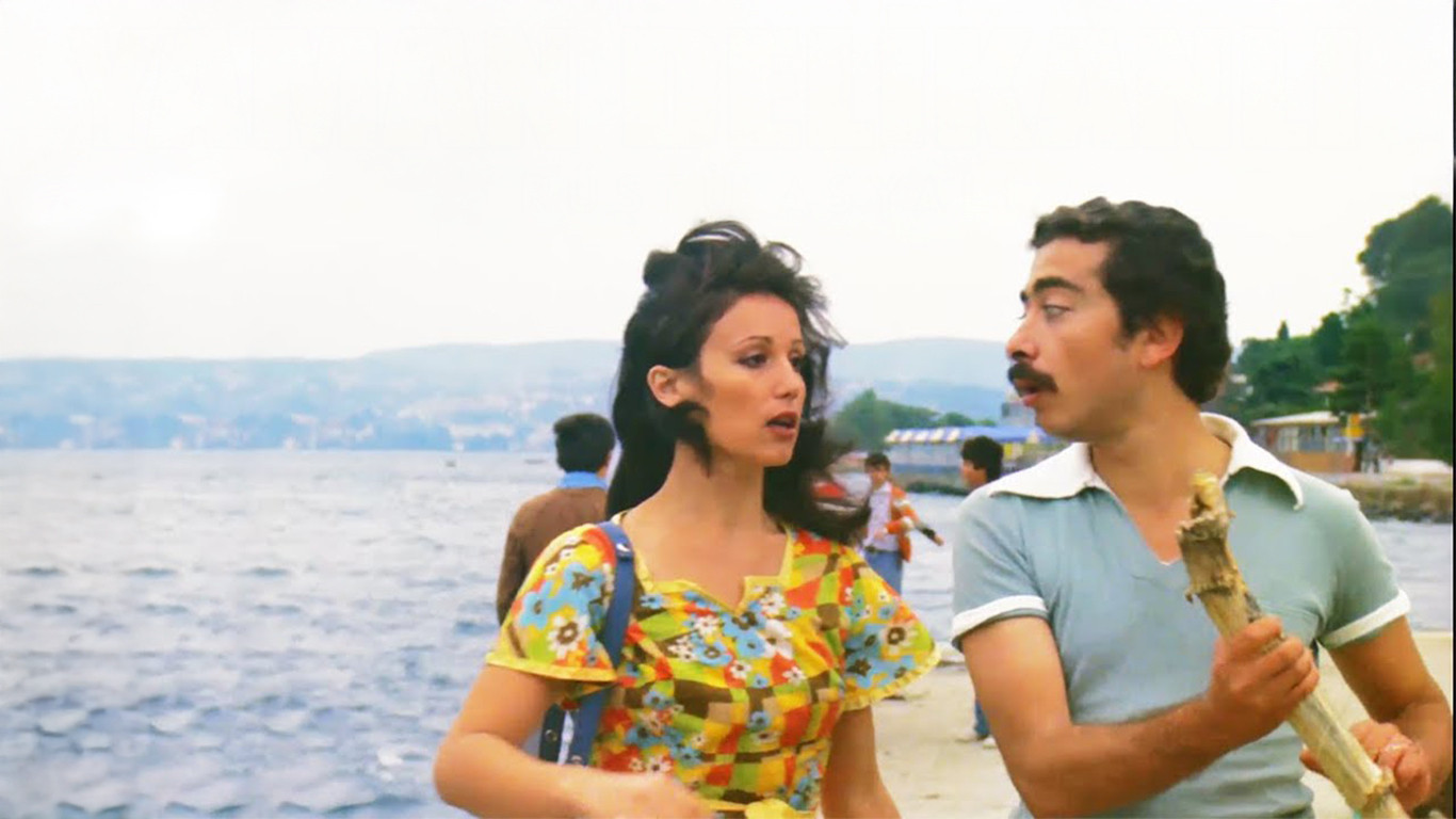 Backdrop for Yaman Delikanlı