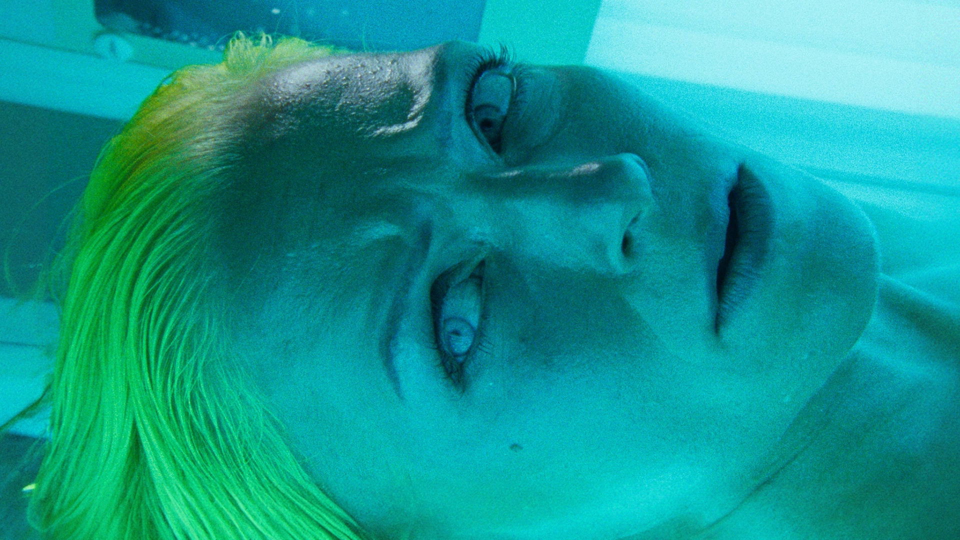 Backdrop for Thin Walls