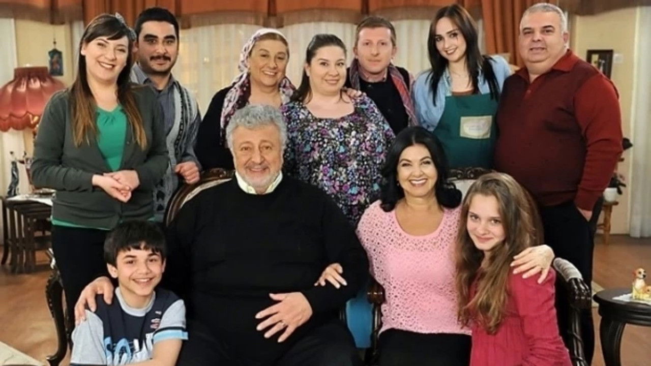 Backdrop for Papatyam