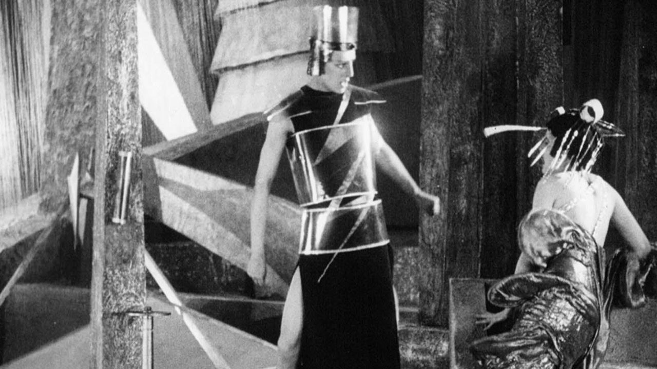 Backdrop for Aelita: Queen of Mars