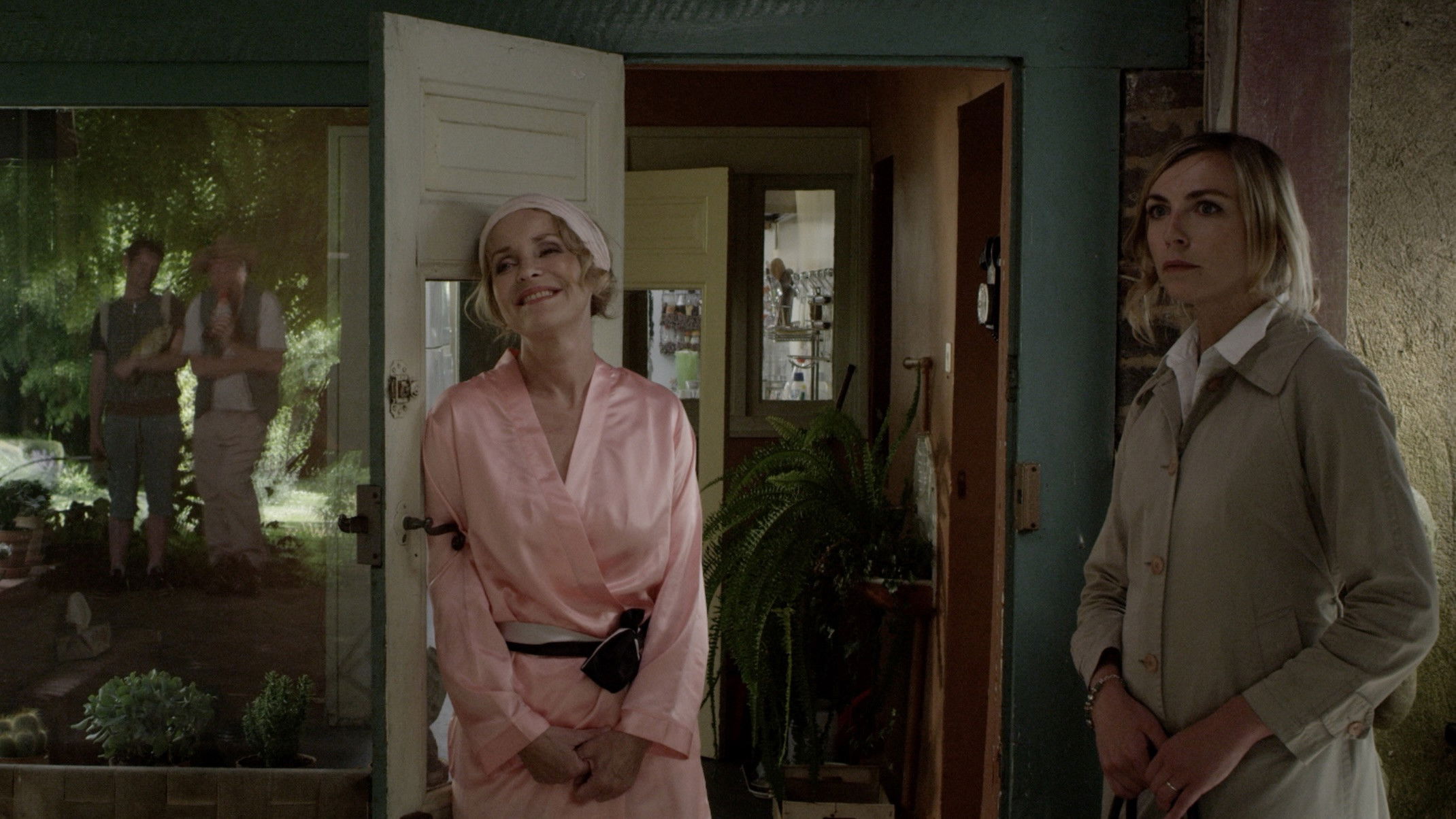 Backdrop for A Dimanche Prochain