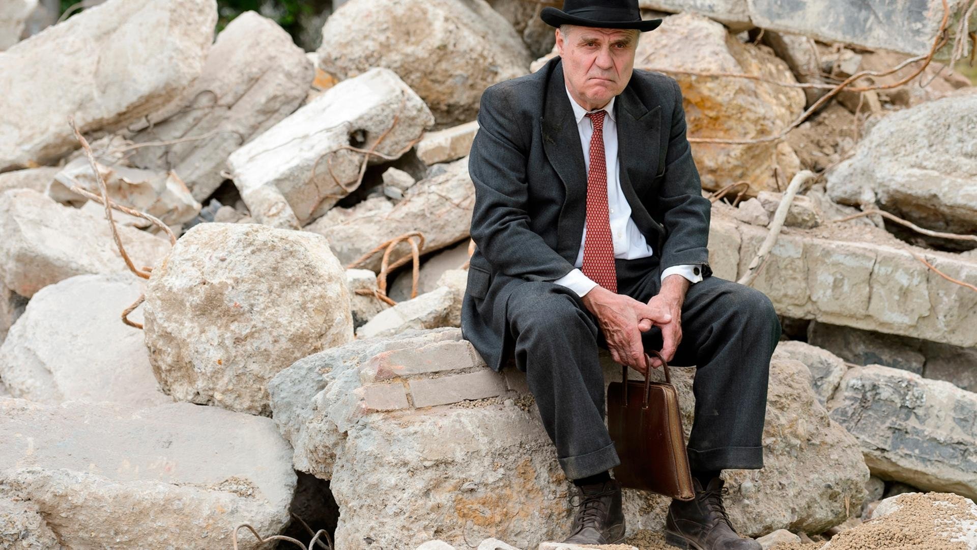 Backdrop for Landauer