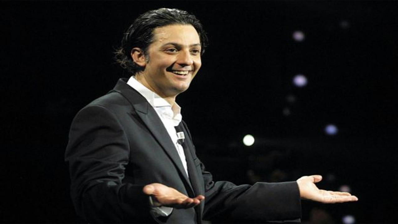 Backdrop for Stasera pago io