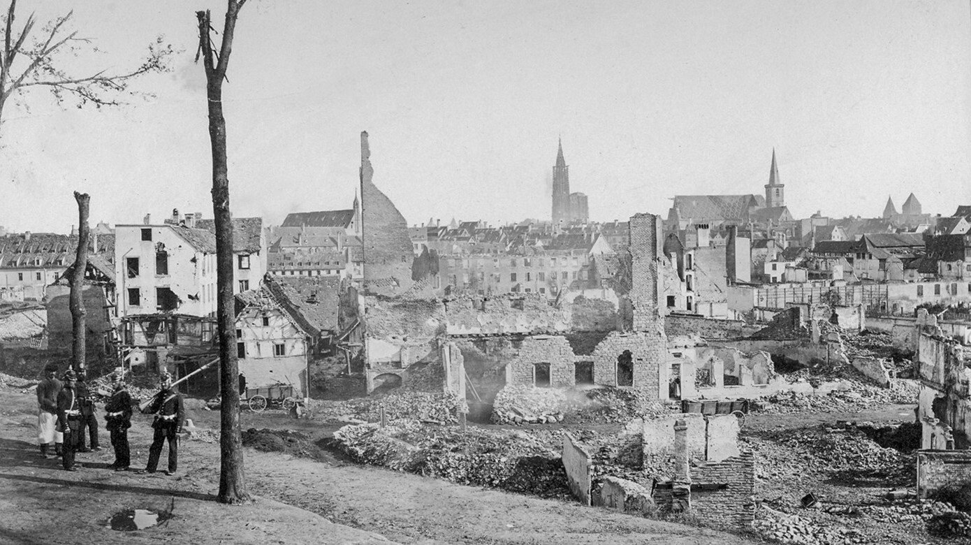 Backdrop for Brothers at War