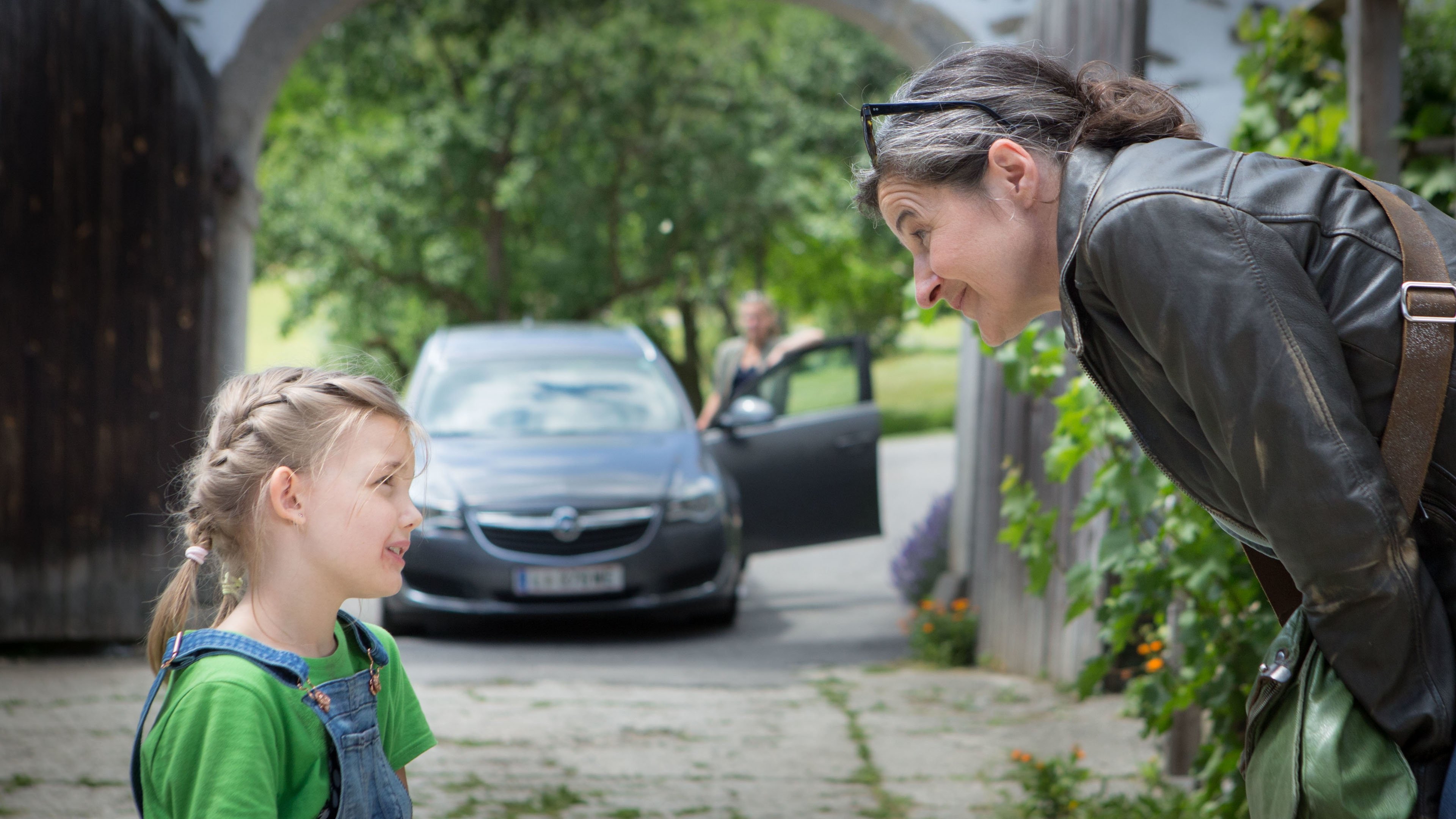 Backdrop for Under Suspicion