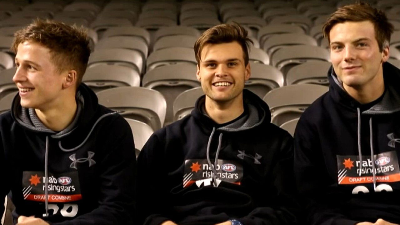 Backdrop for 3 of a Kind