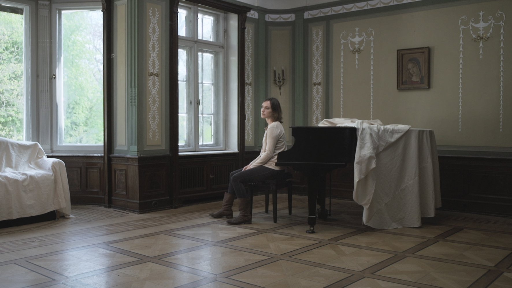 Backdrop for Der Rand